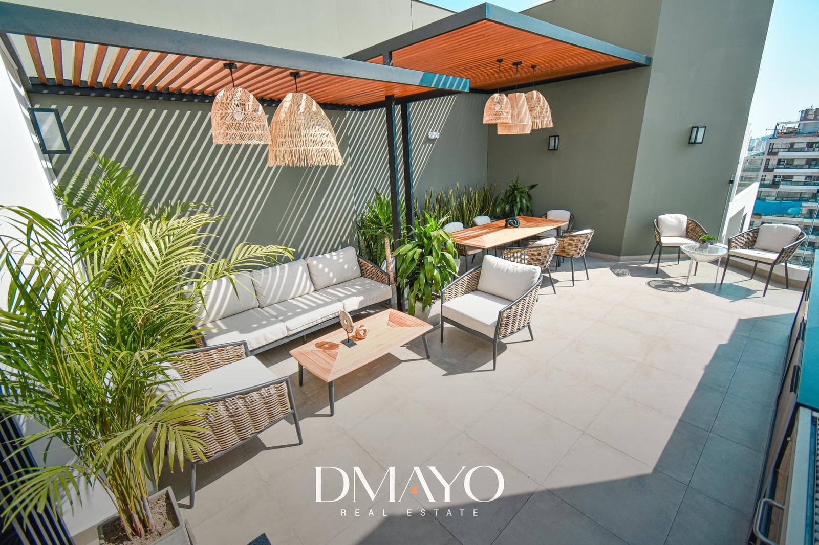 VENTA DE LOCAL COMERCIAL DE 370M2 DE ESTRENO EN LINCE LIMITE CON SAN ISIDRO con Flujo Mensual — foto 5