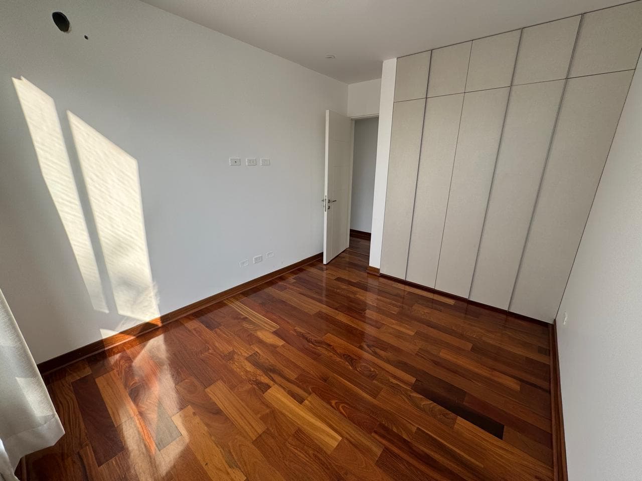 Venta CASA ESTRENO  307.57 EN EL SOL DE LA MOLINA II ETAPA. — foto 10