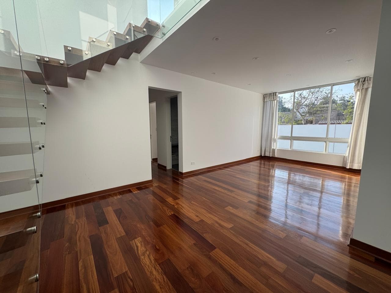 Venta CASA ESTRENO  307.57 EN EL SOL DE LA MOLINA II ETAPA. — foto 12
