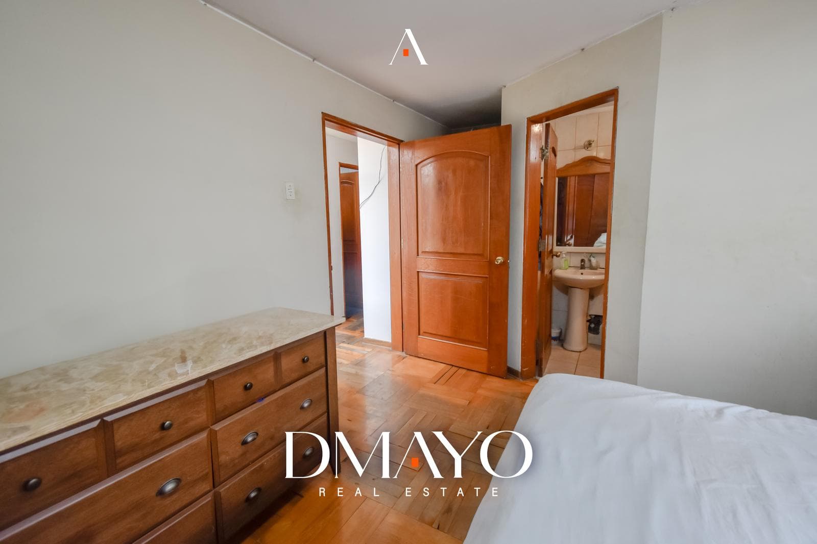 Venta Departamento amplio, y muy buena iluminación en venta - La Molina — foto 11