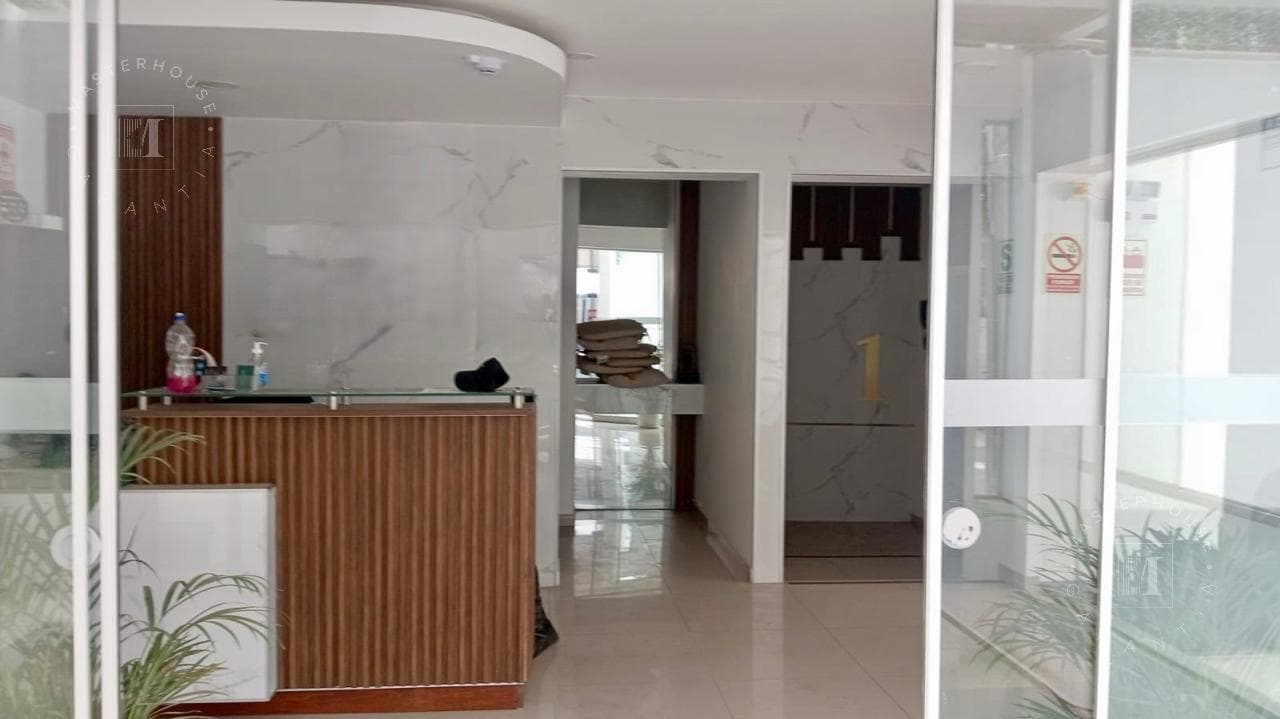 Edificio Comercial en Miraflores — foto 2