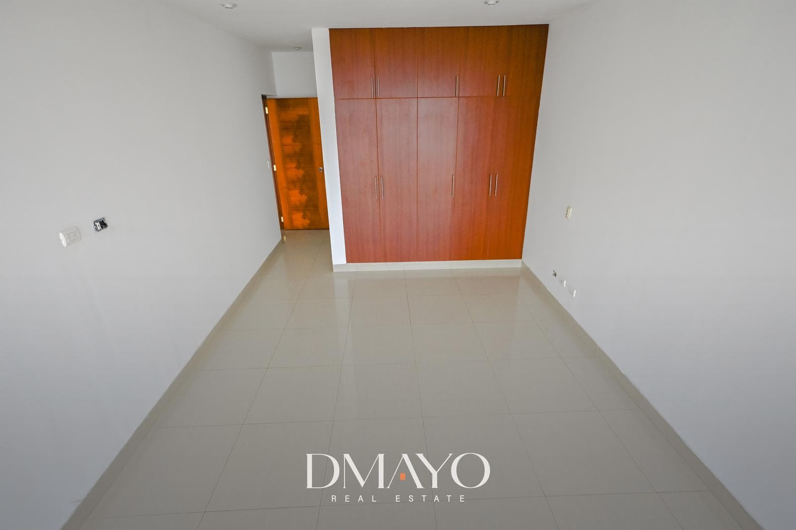 DEPARTAMENTO PRIMER Y SEGUNDO PISO EN VENTA LA MOLINA ALT CDRA 20 AV LOS FRESNOS — foto 2