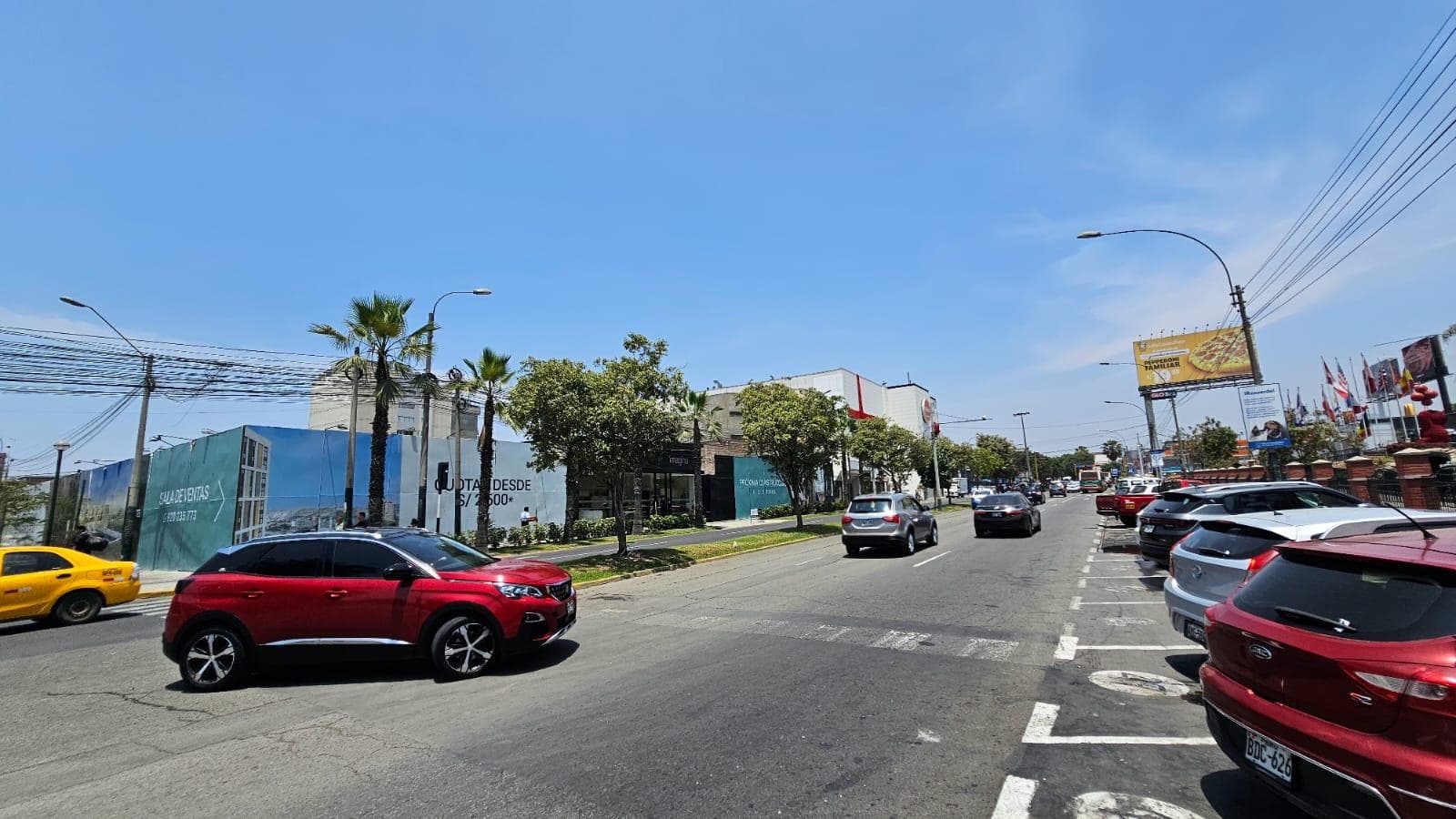 Centro comercial en Venta - Surco - 5 locales - Parque de la Amistad — foto 8