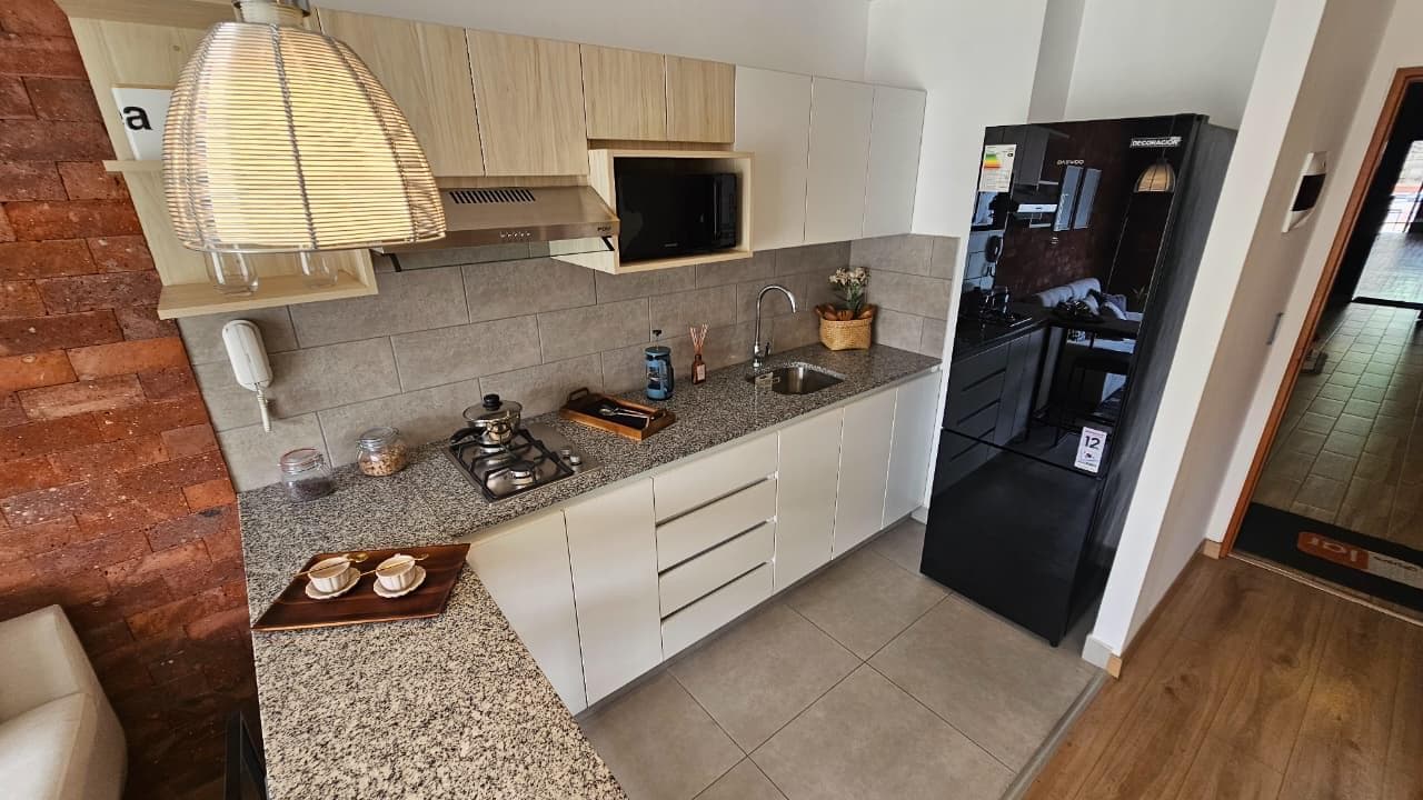 Departamento de 2 dormitorios Surquillo límite con San Isidro — foto 1