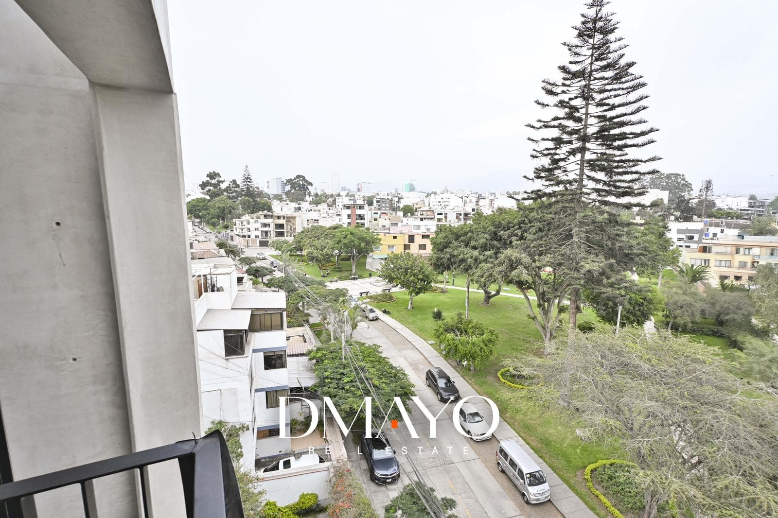 Venta Duplex  3 Habitaciones  Con Cochera y Deposit0  Av. Castilla  Surco frente a Parque — foto 7