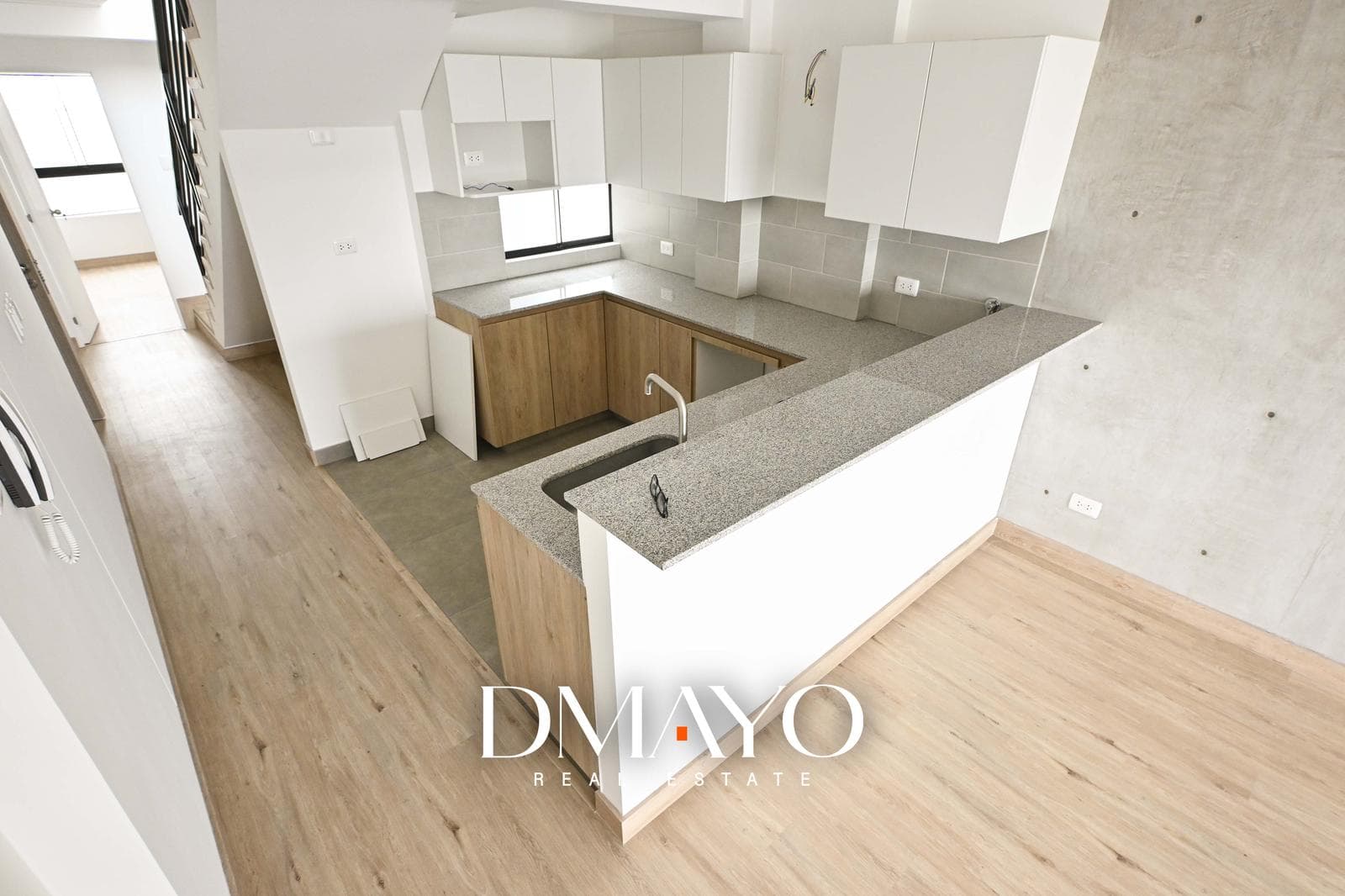 Venta Duplex  3 Habitaciones  Con Cochera y Deposit0  Av. Castilla  Surco frente a Parque — foto 10