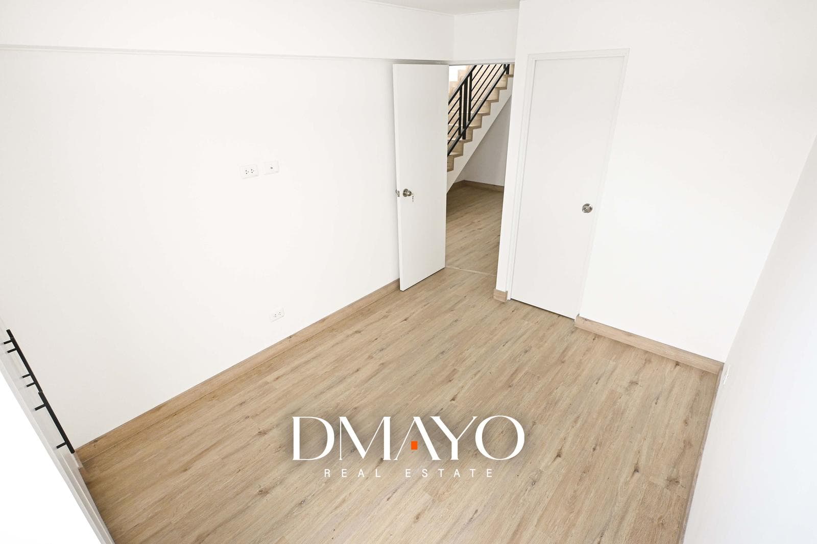 Venta Duplex  3 Habitaciones  Con Cochera y Deposit0  Av. Castilla  Surco frente a Parque — foto 16