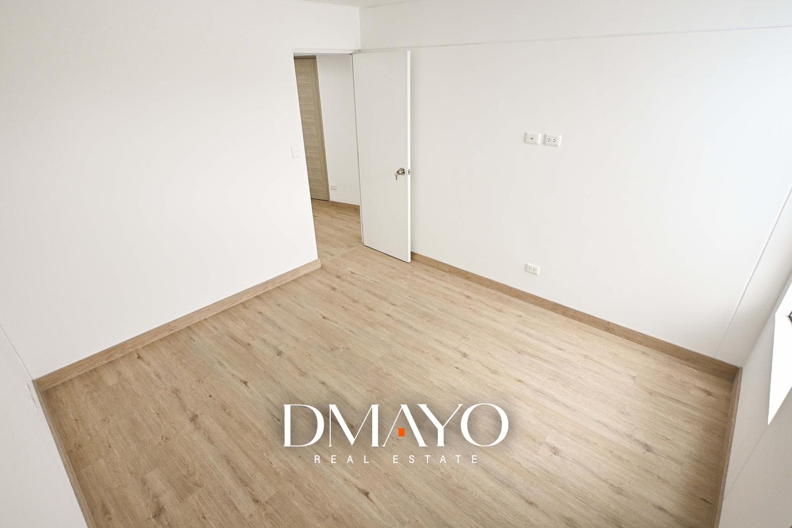 Venta Duplex  3 Habitaciones  Con Cochera y Deposit0  Av. Castilla  Surco frente a Parque — foto 18