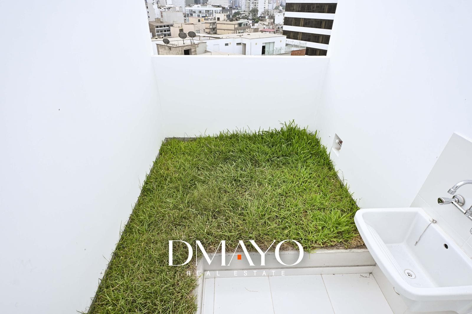 Venta Duplex  3 Habitaciones  Con Cochera y Deposit0  Av. Castilla  Surco frente a Parque — foto 29