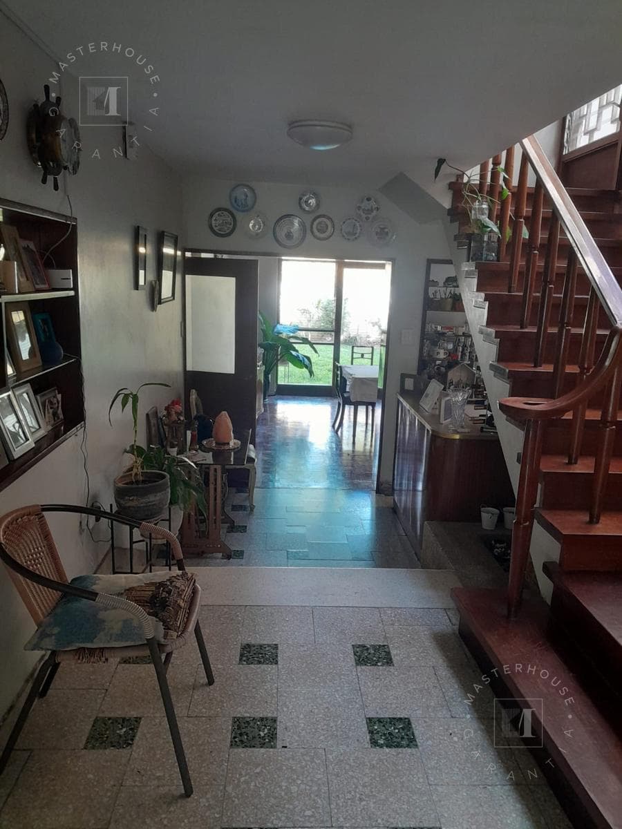 Casa en Urb. La Aurora - Miraflores — foto 2