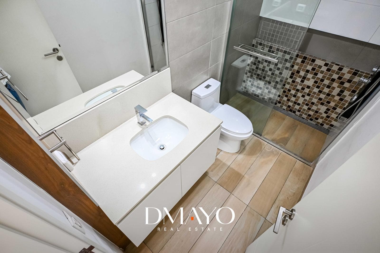 Venta Departamento San Borja limite con San Isidro 3 dormitorios, cochera, cerca a Parque la Familia — foto 4
