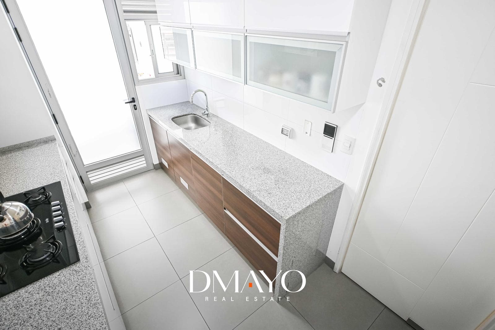 Venta Departamento San Borja limite con San Isidro 3 dormitorios, cochera, cerca a Parque la Familia — foto 10