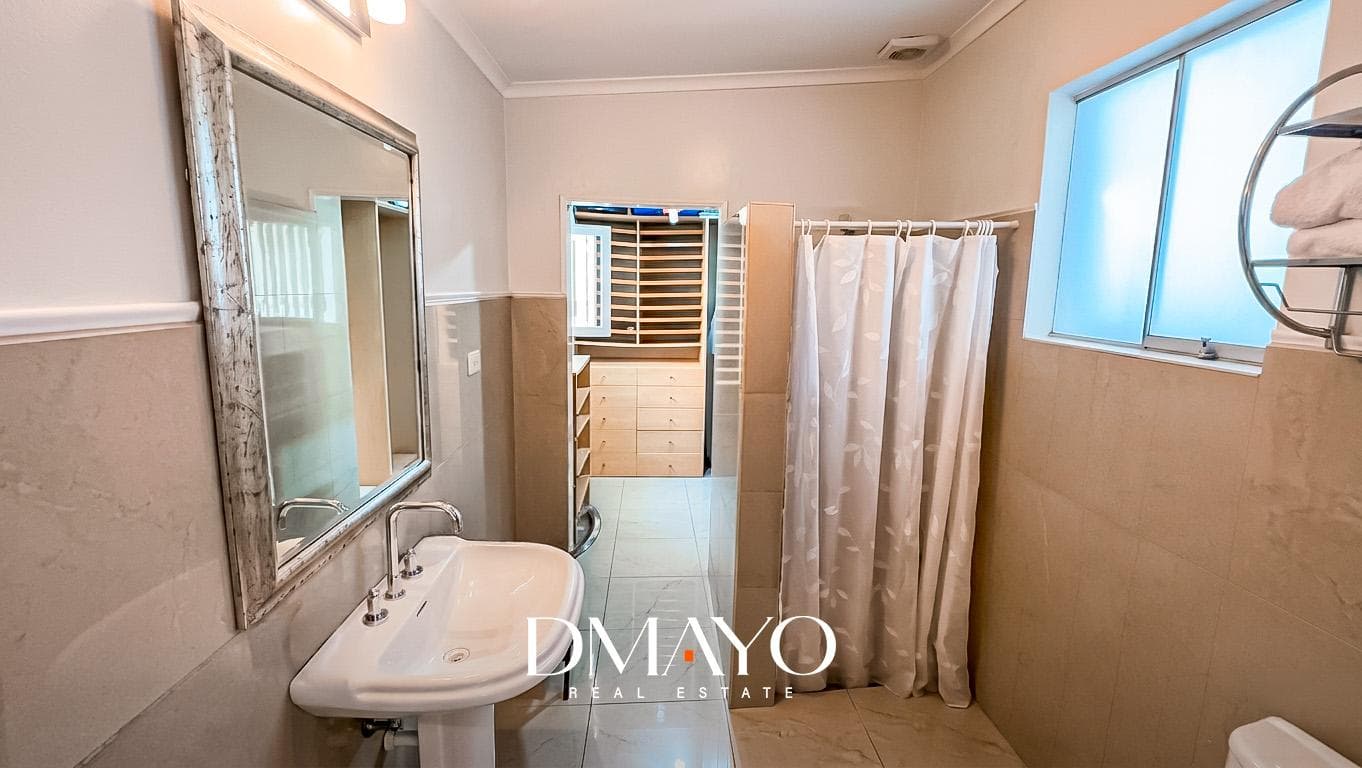 Exclusiva y Hermosa Casa en Urbanización Club Golf Los Incas - Surco, con Piscina y 5 Dormitorios — foto 46
