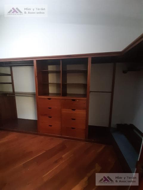 MODERNA CASA EN VENTA EN LA MOLINA — foto 2