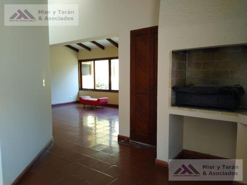 MODERNA CASA EN VENTA EN LA MOLINA — foto 11