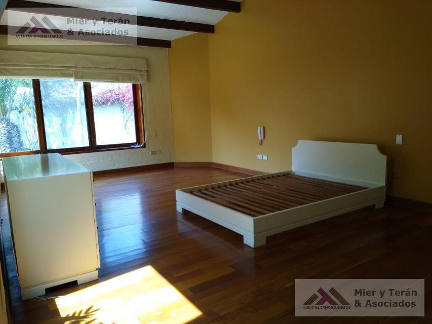 MODERNA CASA EN VENTA EN LA MOLINA — foto 14