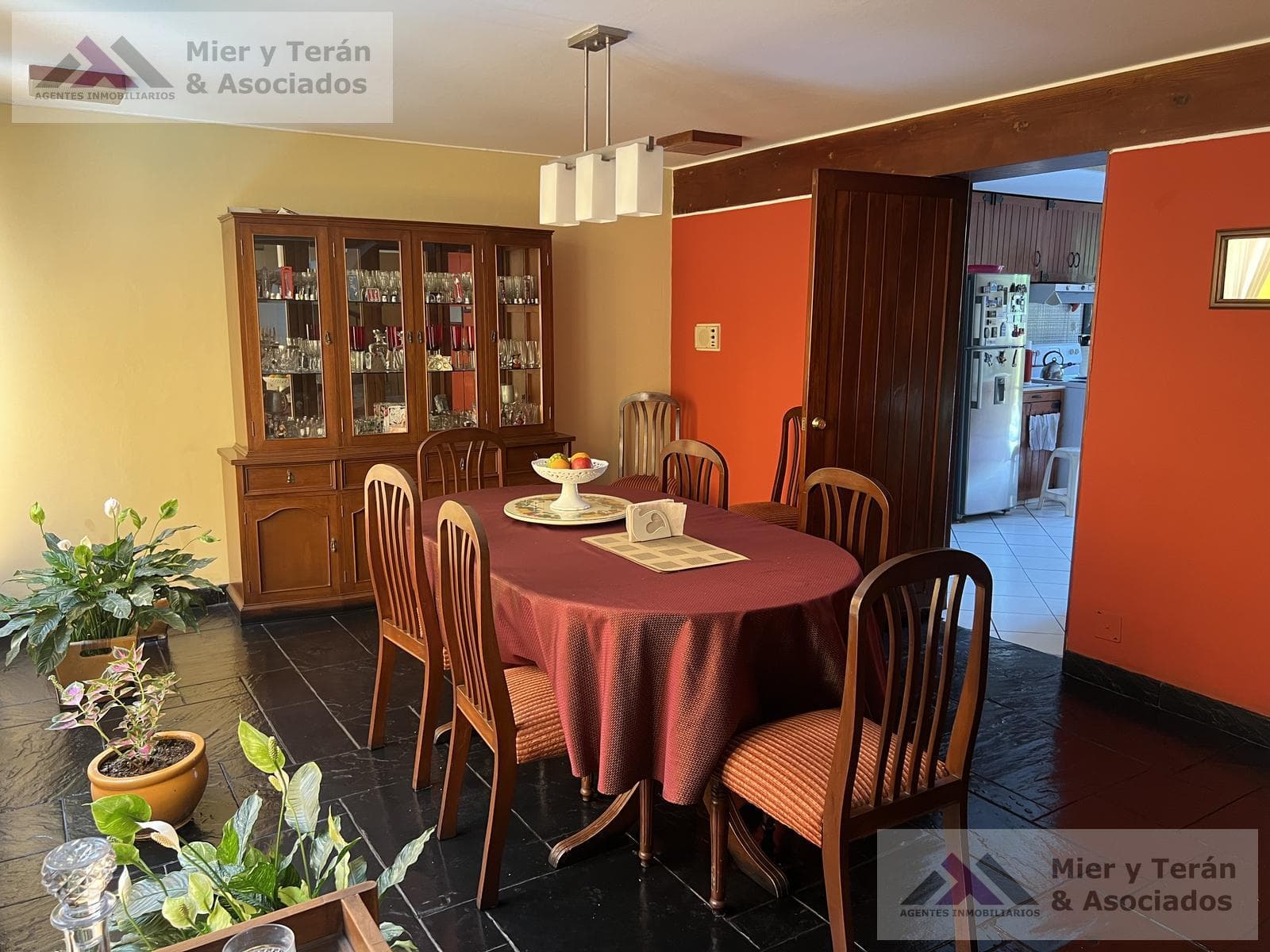 VENTA CASA EN MIRAFLORES FRENTE A PARQUE (609-1122-1) — foto 12