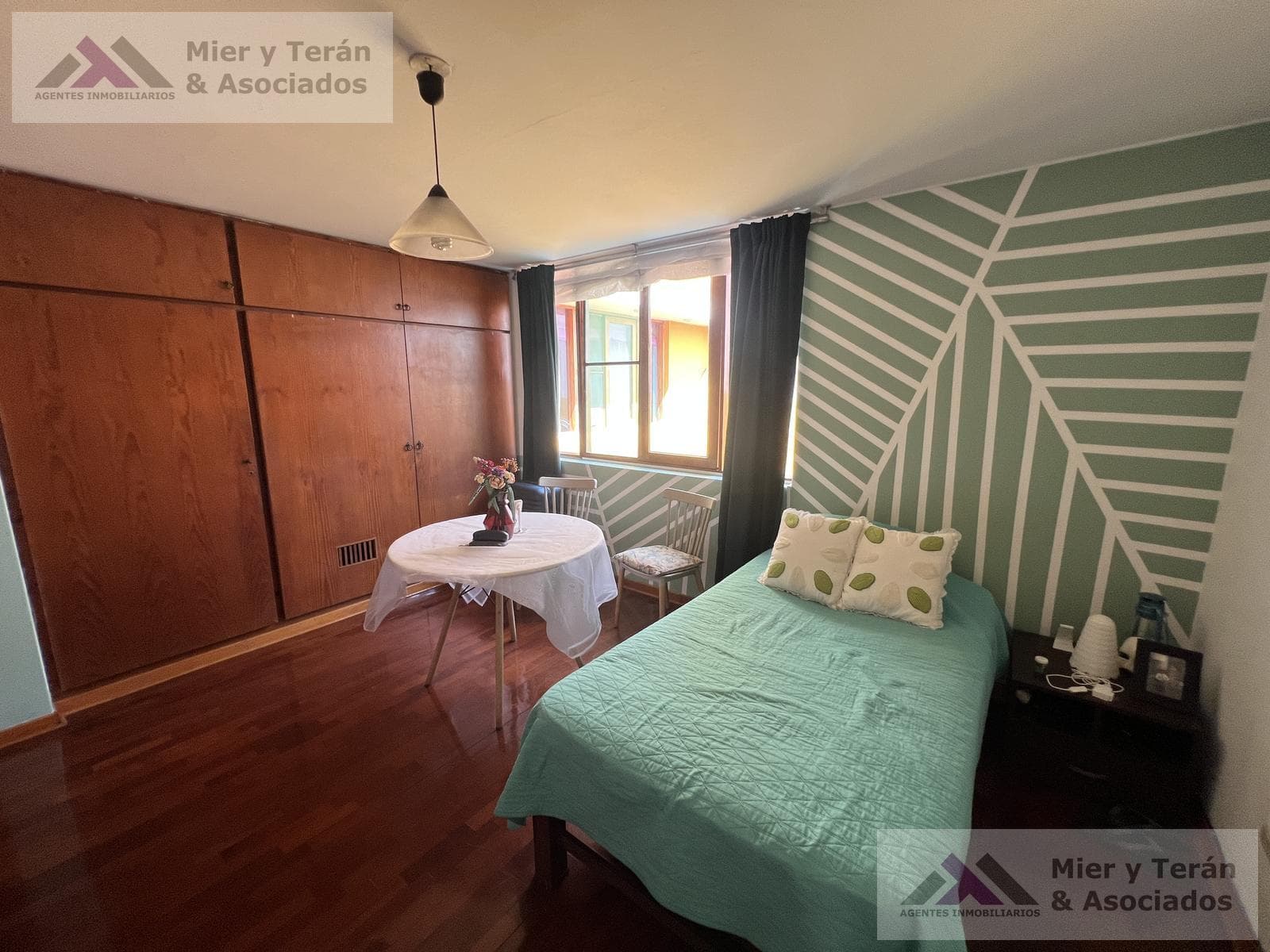 VENTA CASA EN MIRAFLORES FRENTE A PARQUE (609-1122-1) — foto 27