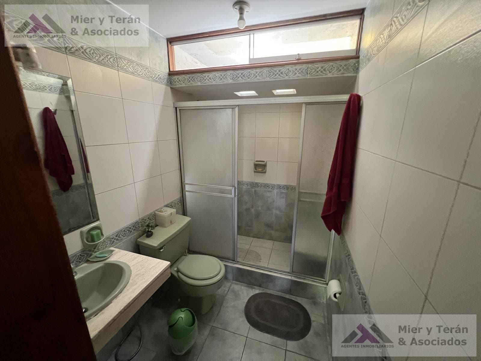 VENTA CASA EN MIRAFLORES FRENTE A PARQUE (609-1122-1) — foto 31