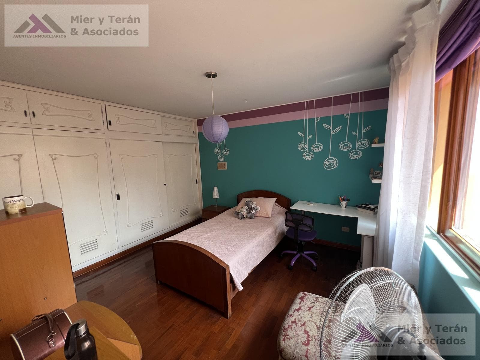 VENTA CASA EN MIRAFLORES FRENTE A PARQUE (609-1122-1) — foto 32