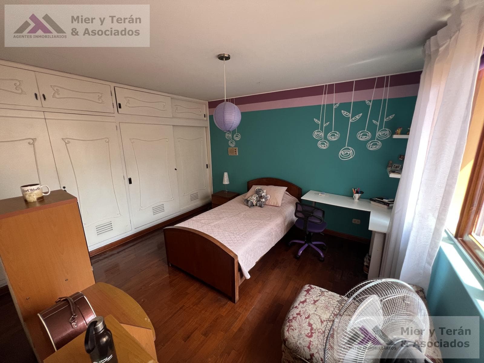 VENTA CASA EN MIRAFLORES FRENTE A PARQUE (609-1122-1) — foto 33