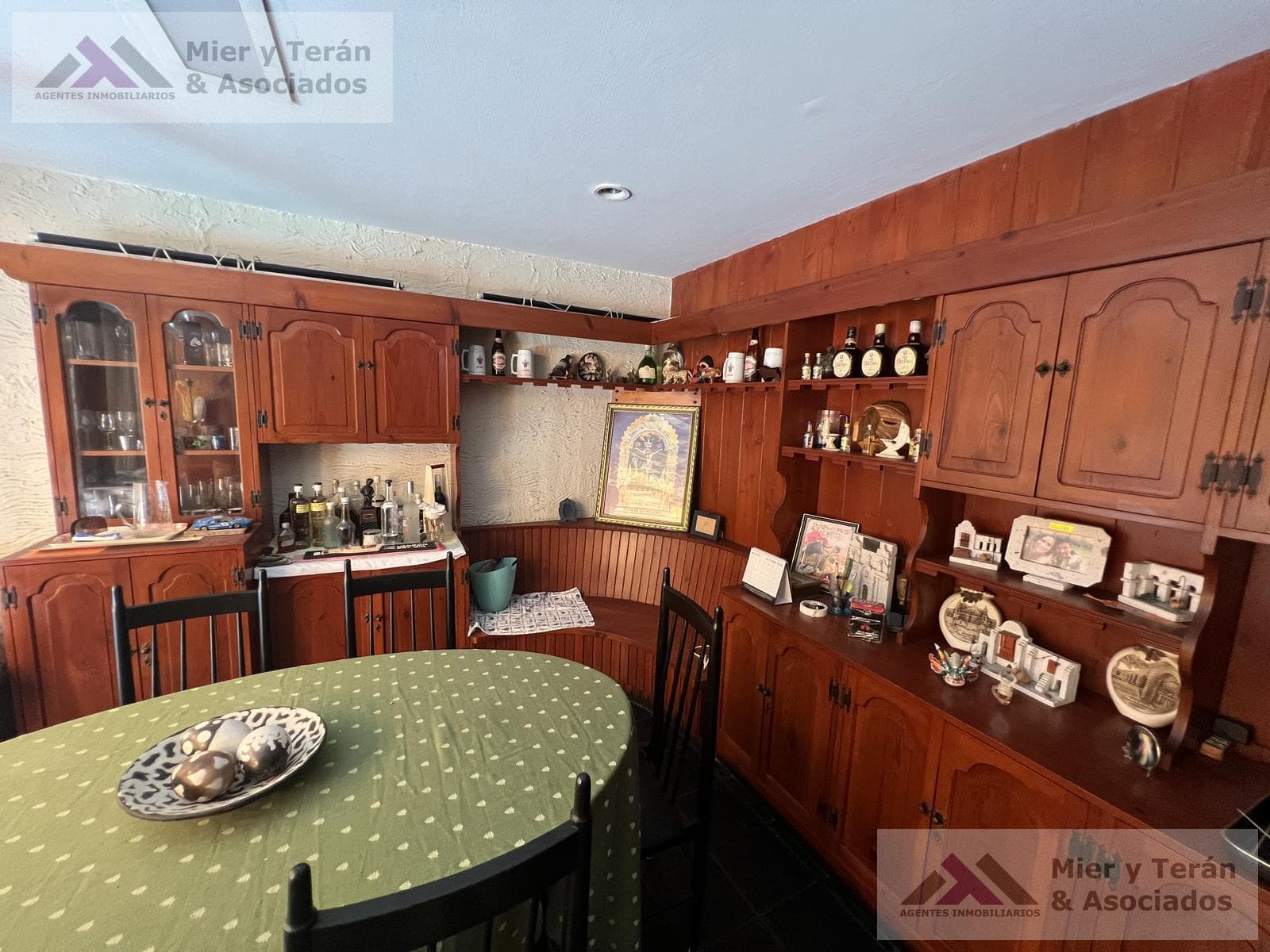 VENTA CASA EN MIRAFLORES FRENTE A PARQUE (609-1122-1) — foto 43