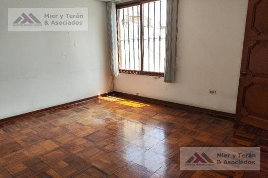 VENTA DE TERRENO EN SURCO (609-1133-1) — foto 4