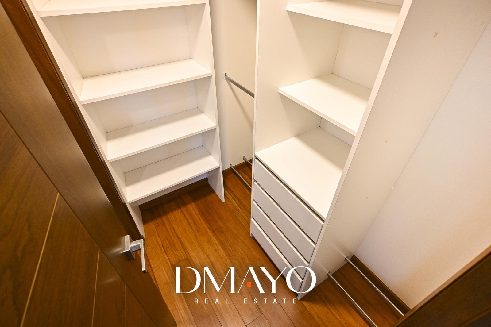 Venta departamento 161 metros con balcón en Chacarilla del Estanque Surco — foto 3