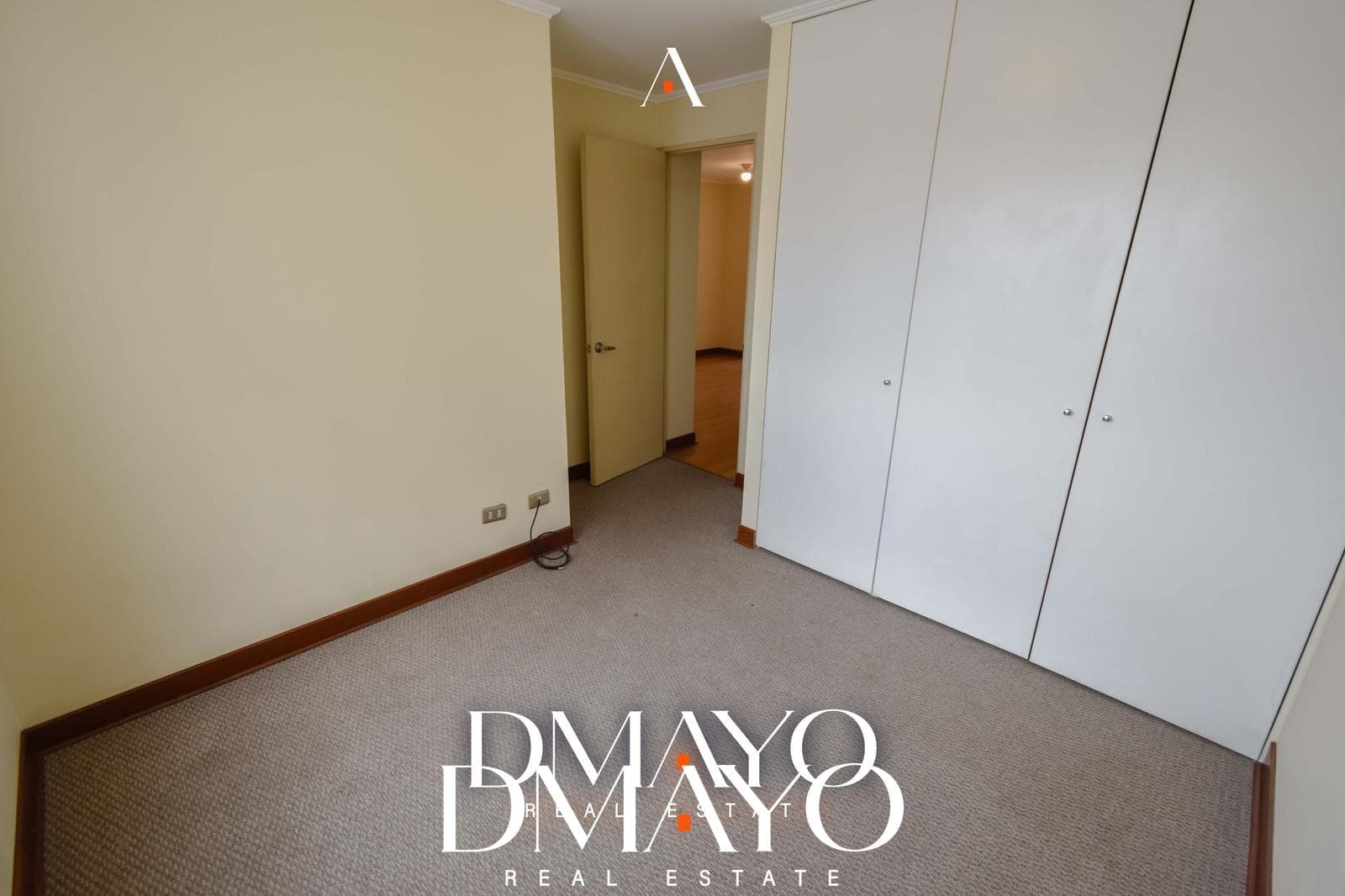 Amplio departamento de 120m2 en venta con 2 dormitorios, sala TV/escritorio y 2 estac. en San Isidro — foto 23