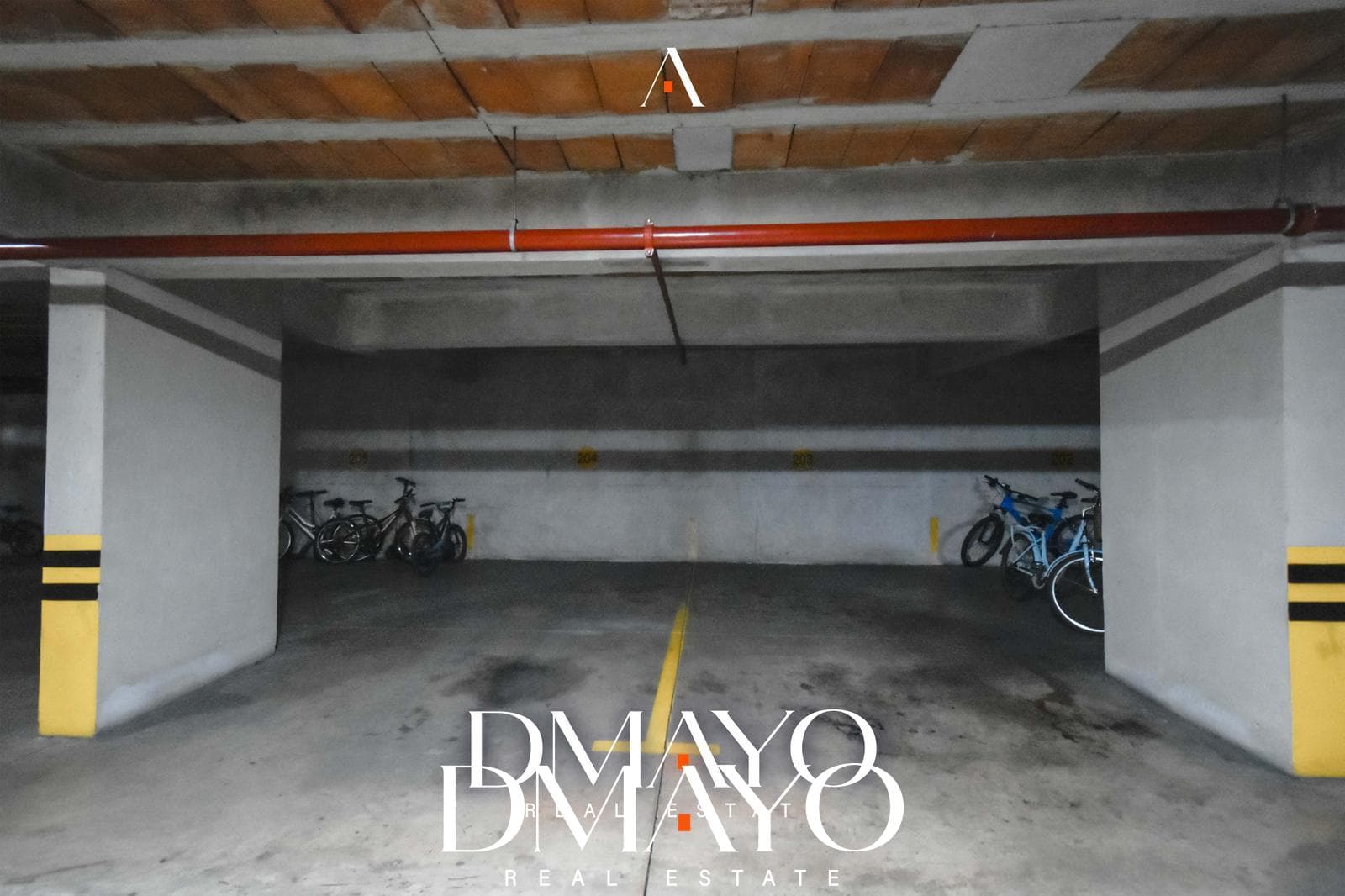 Amplio departamento de 120m2 en venta con 2 dormitorios, sala TV/escritorio y 2 estac. en San Isidro — foto 29
