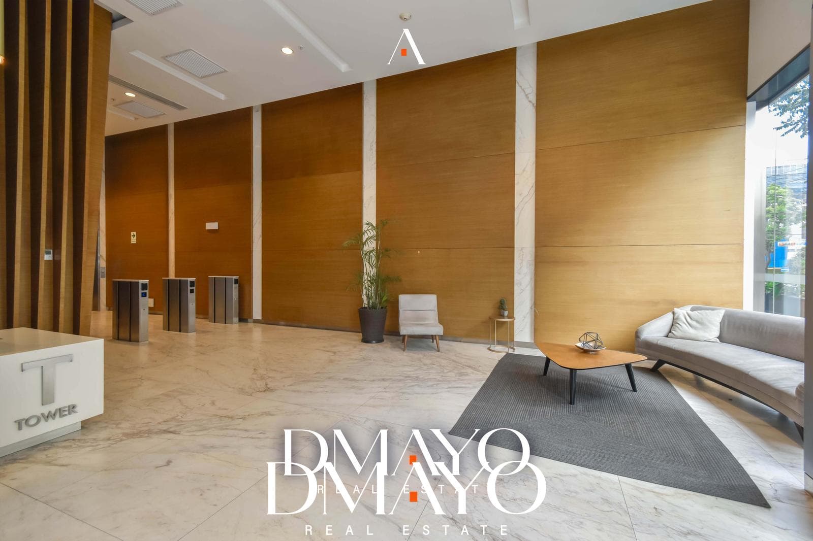 Oficina en Venta de 275m2- Centro Empresarial - En Gris - San Isidro — foto 1