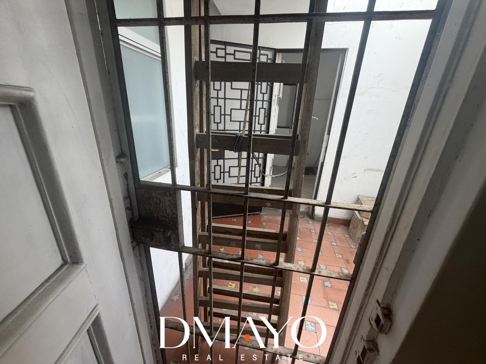 Venta de amplio dpto o Local en San Isidro para remodelar y dejarlo a tu gusto — foto 20