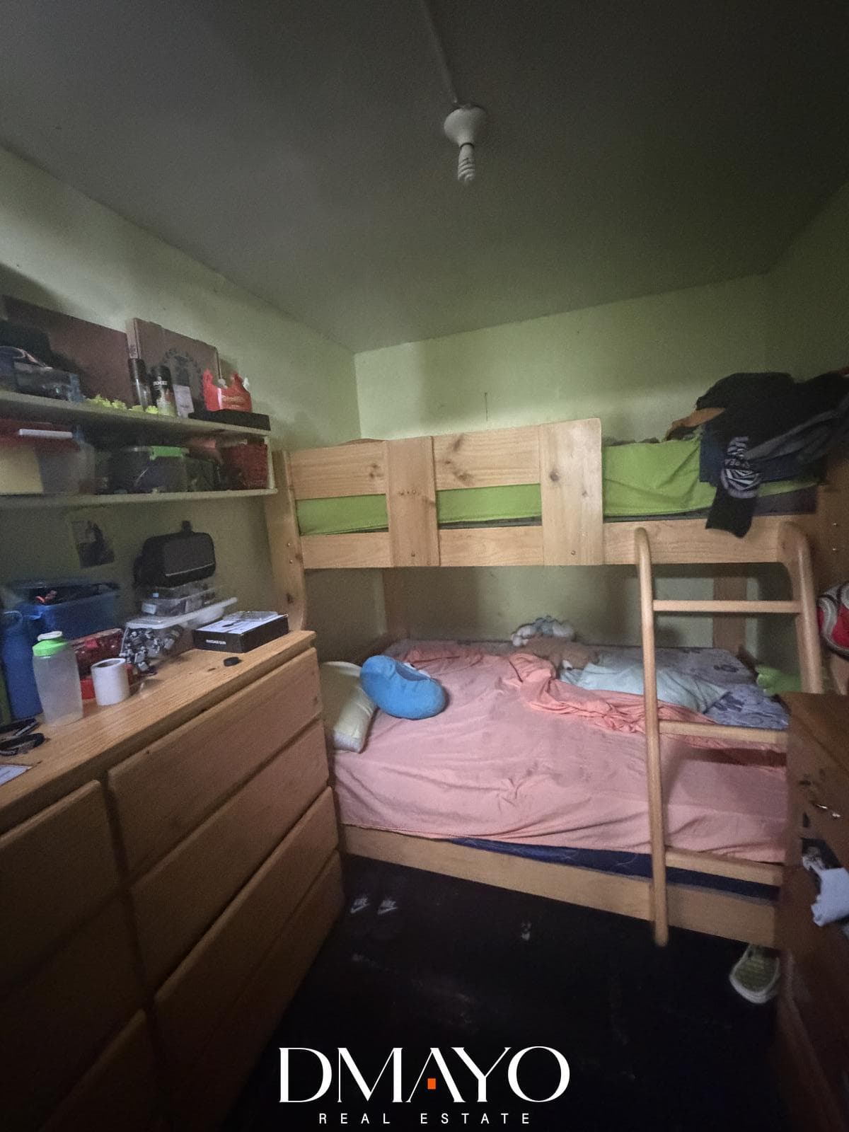 Venta de amplio dpto o Local en San Isidro para remodelar y dejarlo a tu gusto — foto 33