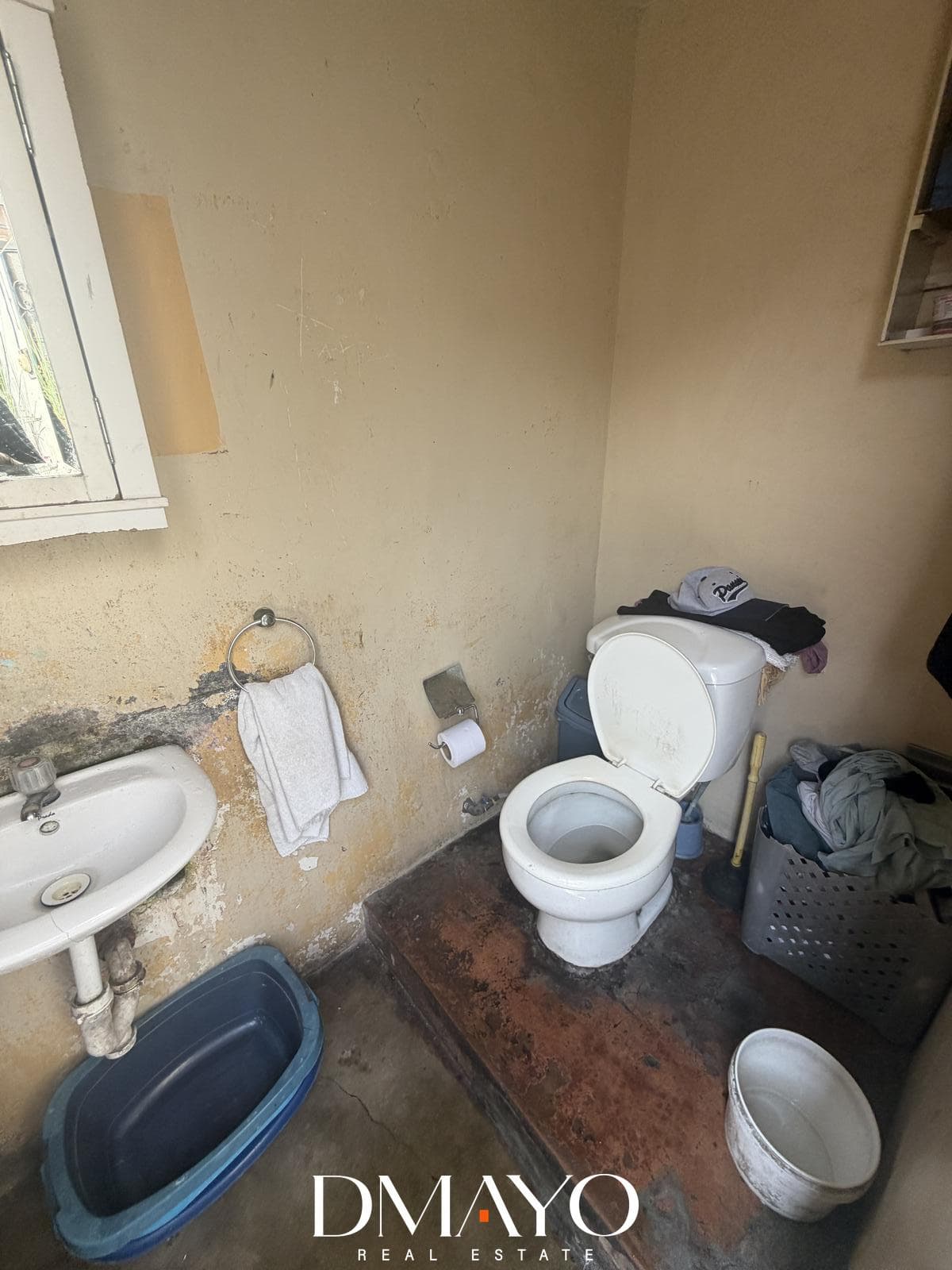 Venta de amplio dpto o Local en San Isidro para remodelar y dejarlo a tu gusto — foto 34