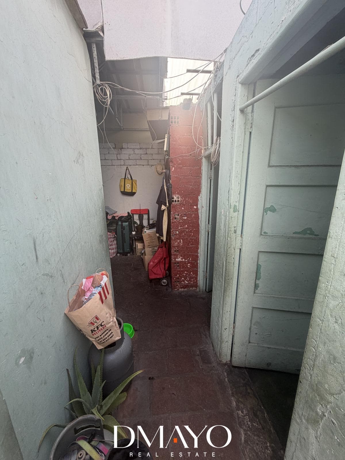 Venta de amplio dpto o Local en San Isidro para remodelar y dejarlo a tu gusto — foto 37