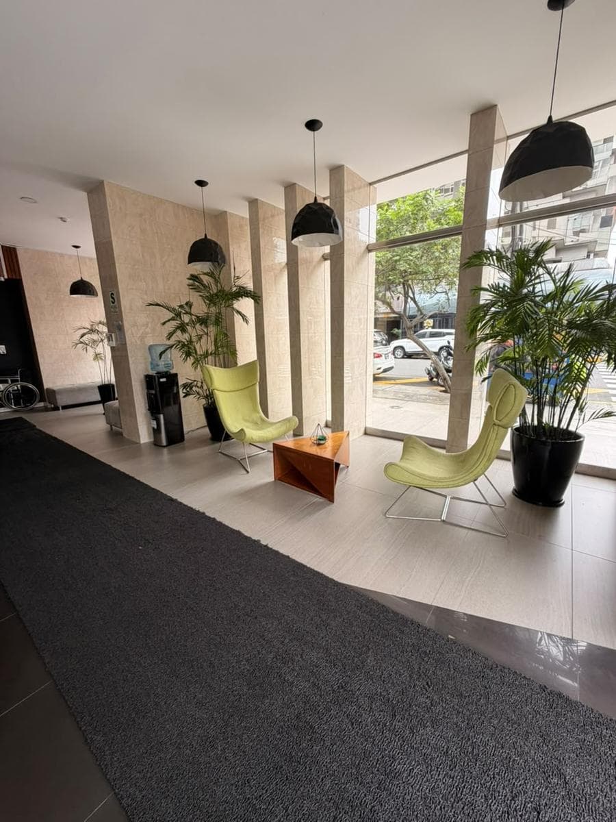 Se Vende departamento en Miraflores, para vivir y como Inversión — foto 9