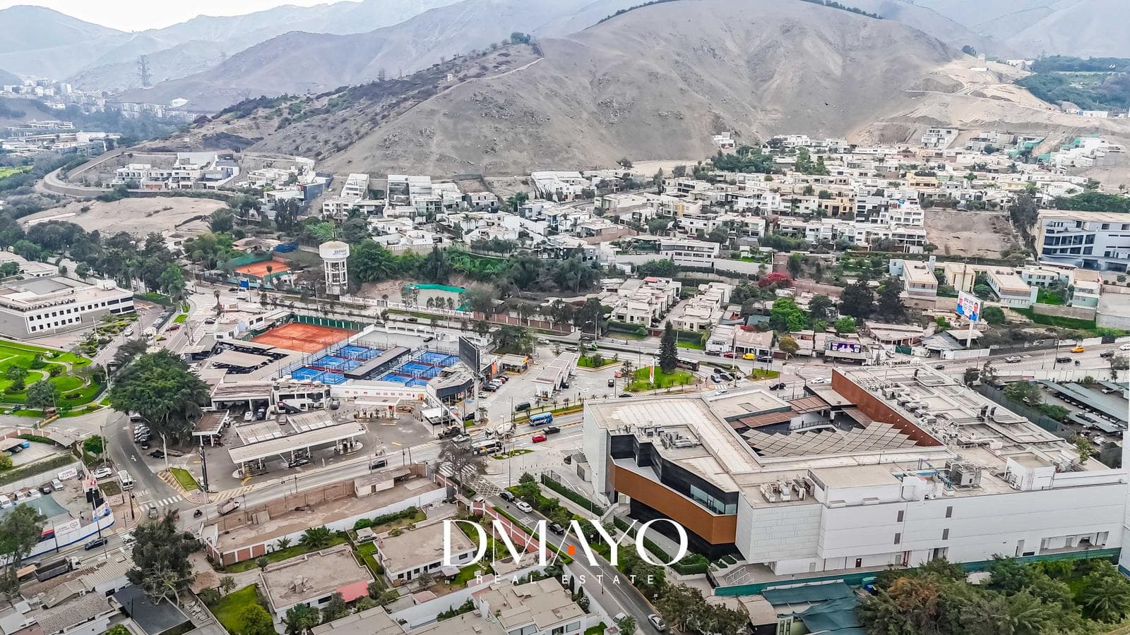 VENTA CASA COMO TERRENO DE 2500M2, 58.3m de FRENTE CON PARAMETROS PARA 5 PISOS — foto 6