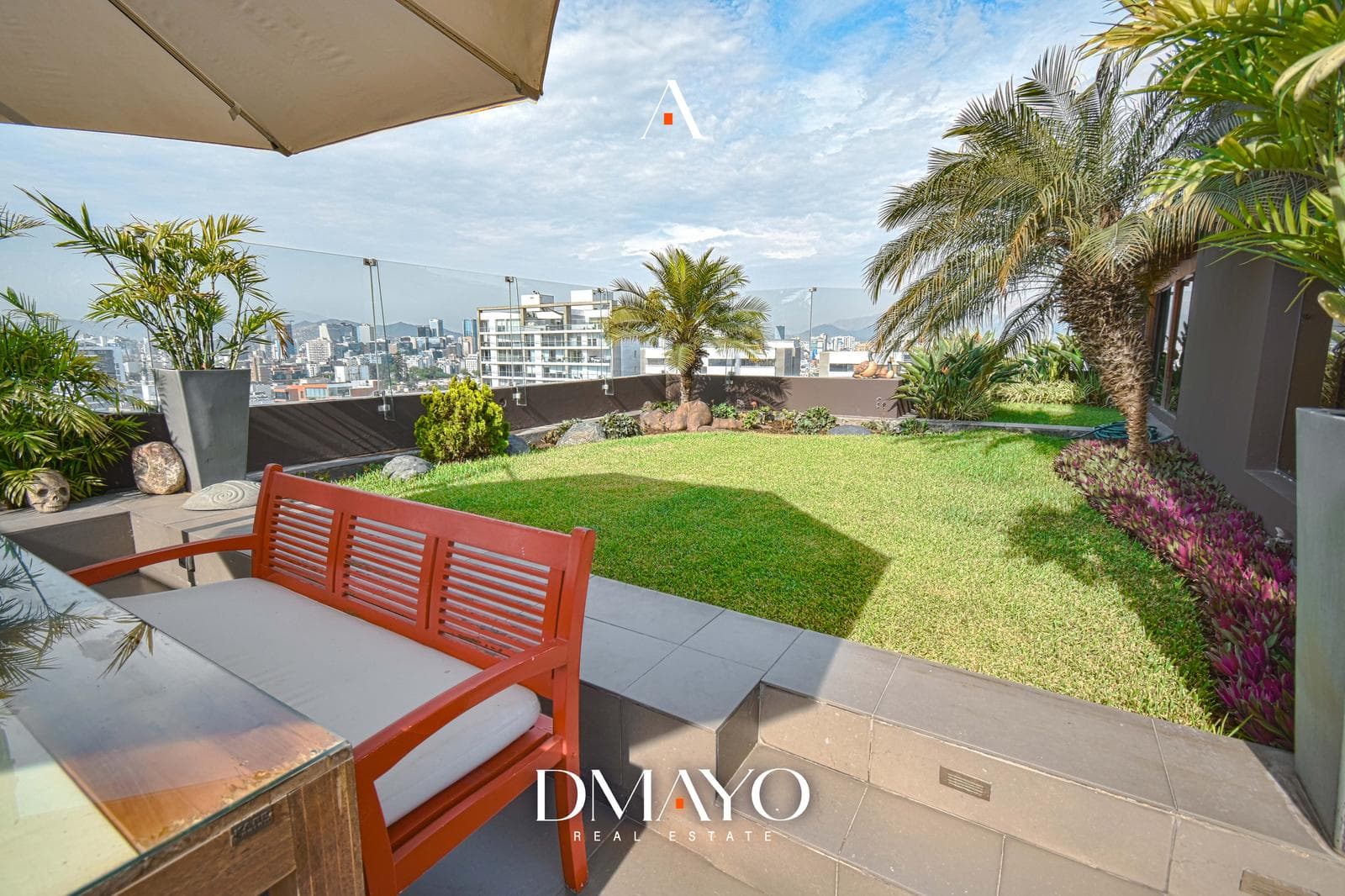 PENTHOUSE TRIPLEX con PISCINA vista al GOLF — foto 4
