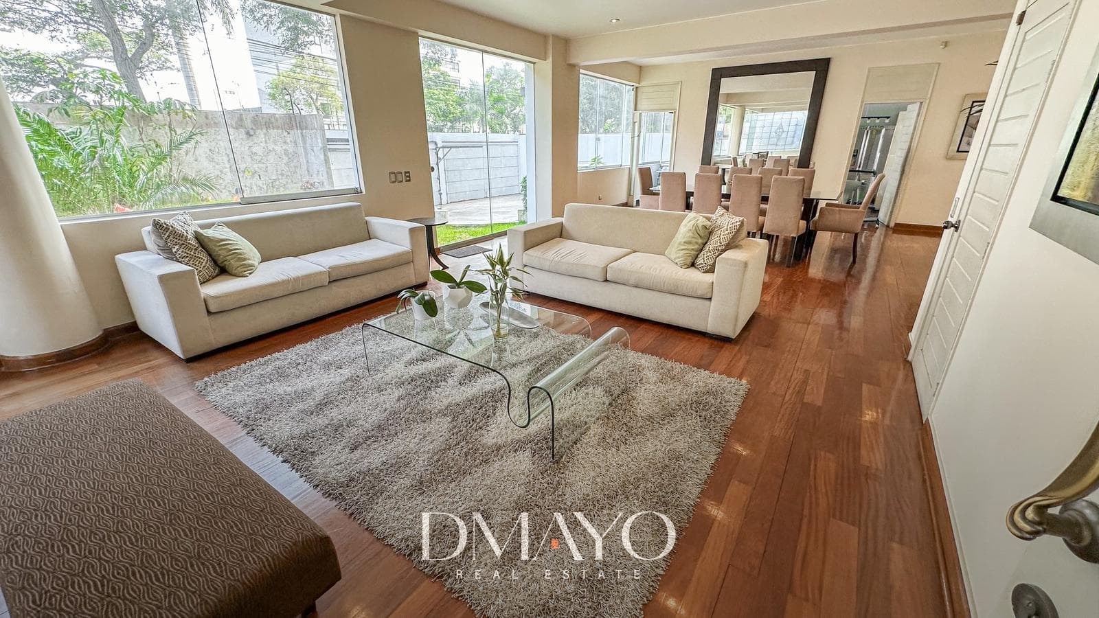 VENTA DE EXCLUSIVO DEPARTAMENTO EN PRIMER PISO CON JARDIN Y  PISCINA URB. ORRANTIA - SAN ISIDRO — foto 6