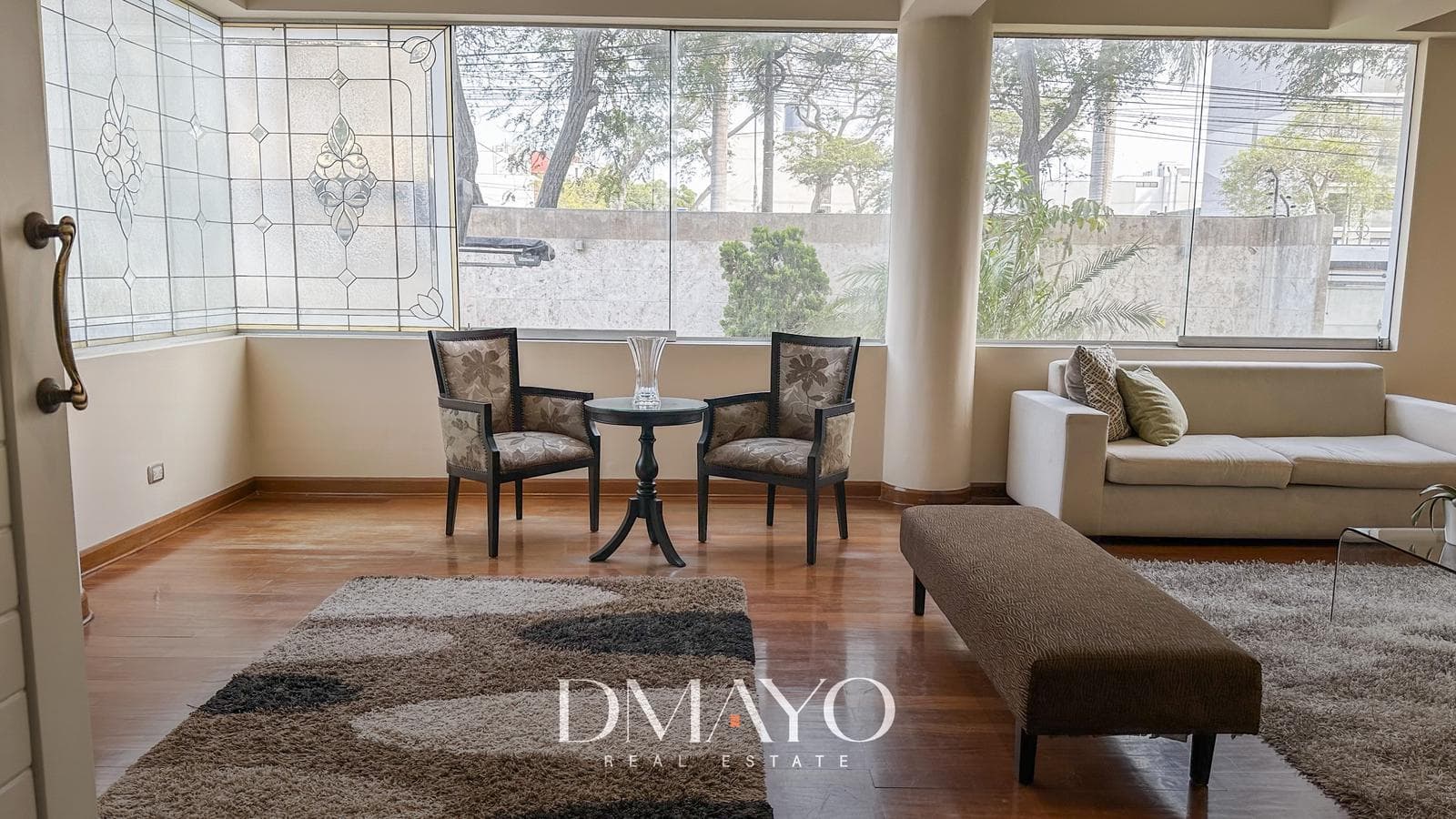 VENTA DE EXCLUSIVO DEPARTAMENTO EN PRIMER PISO CON JARDIN Y  PISCINA URB. ORRANTIA - SAN ISIDRO — foto 7