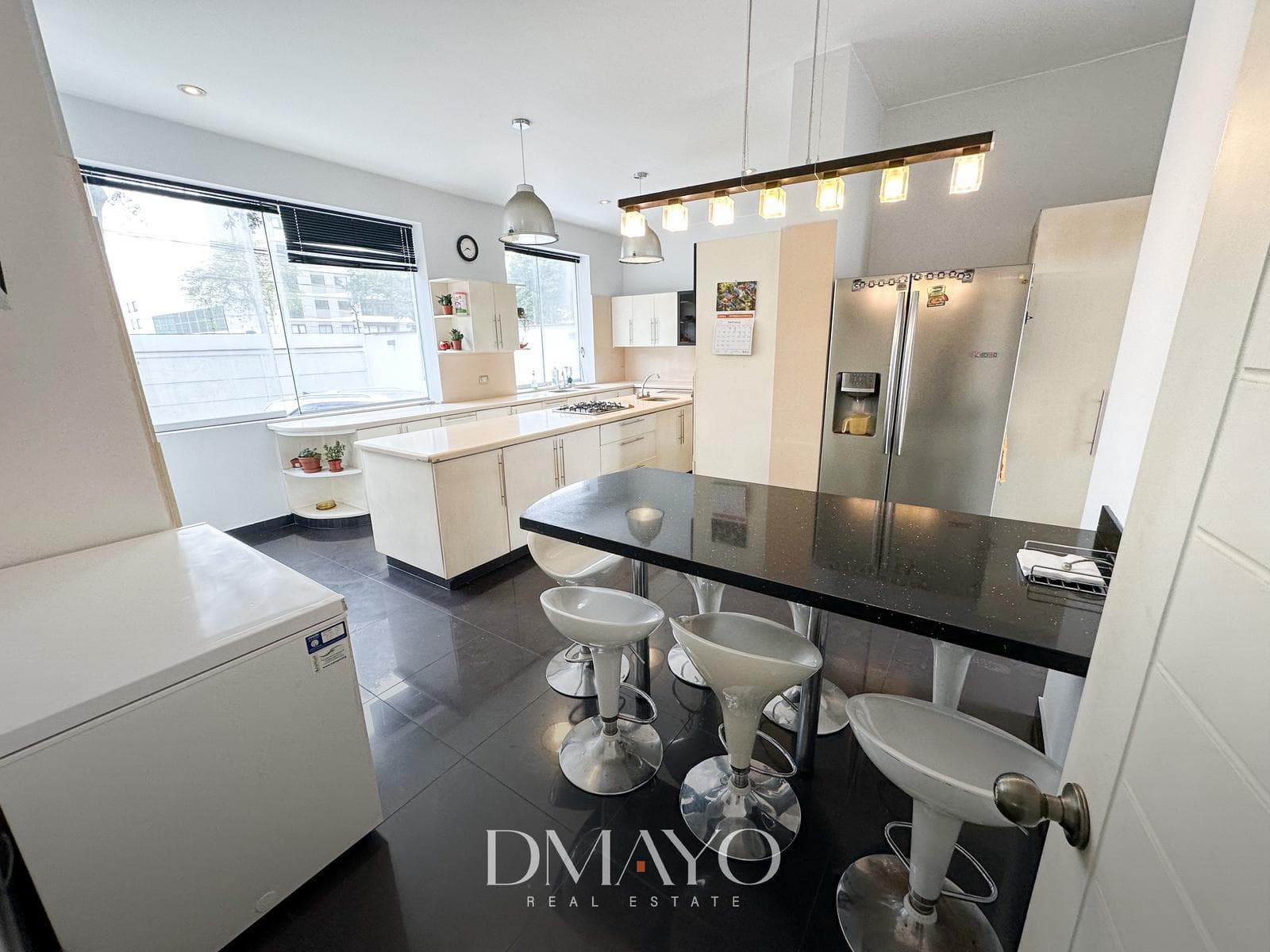 VENTA DE EXCLUSIVO DEPARTAMENTO EN PRIMER PISO CON JARDIN Y  PISCINA URB. ORRANTIA - SAN ISIDRO — foto 15