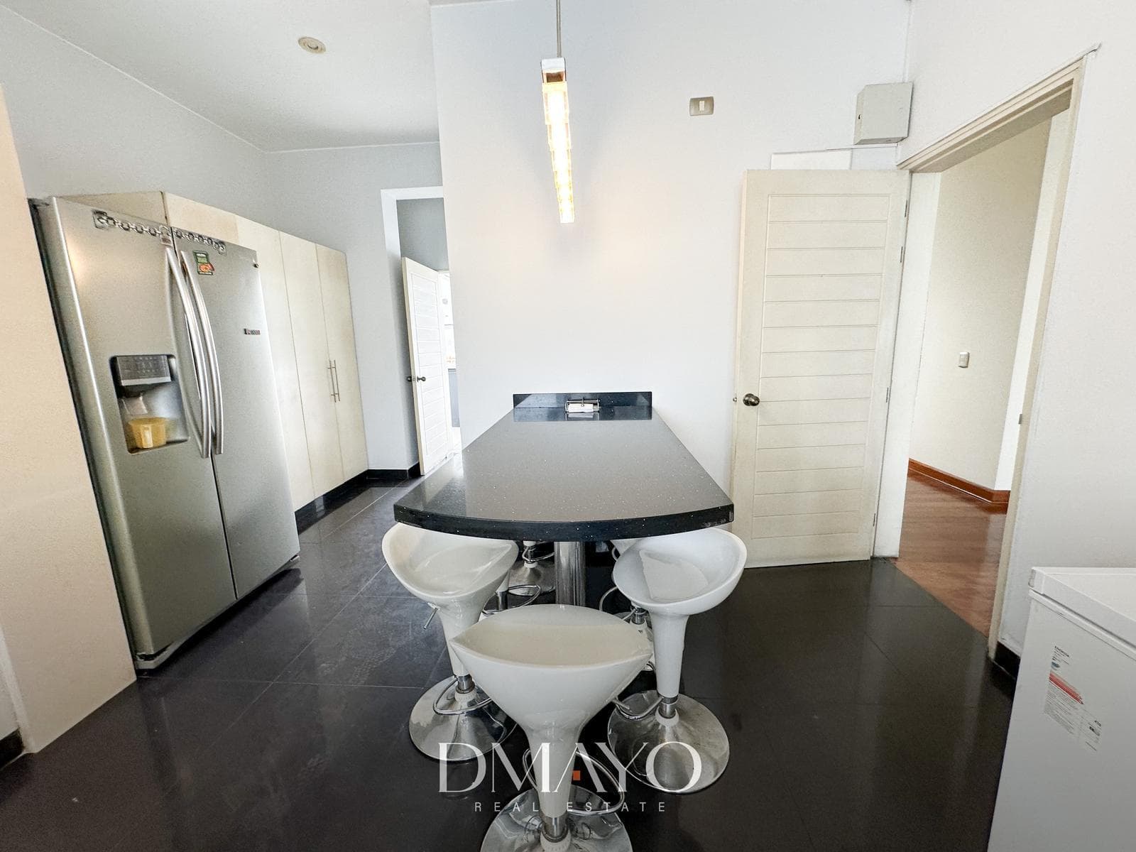 VENTA DE EXCLUSIVO DEPARTAMENTO EN PRIMER PISO CON JARDIN Y  PISCINA URB. ORRANTIA - SAN ISIDRO — foto 16