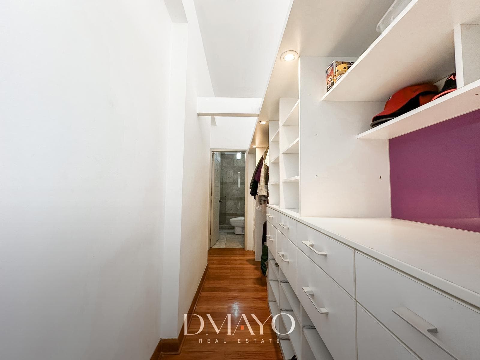 VENTA DE EXCLUSIVO DEPARTAMENTO EN PRIMER PISO CON JARDIN Y  PISCINA URB. ORRANTIA - SAN ISIDRO — foto 36