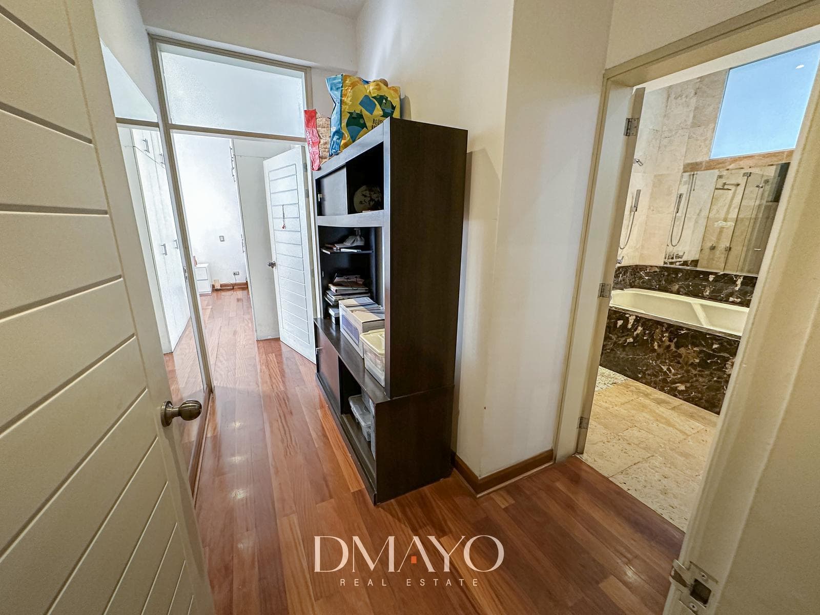VENTA DE EXCLUSIVO DEPARTAMENTO EN PRIMER PISO CON JARDIN Y  PISCINA URB. ORRANTIA - SAN ISIDRO — foto 37