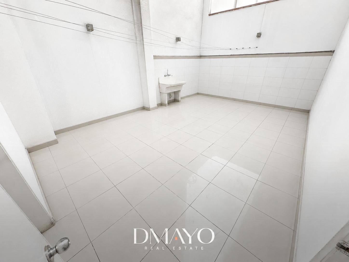 VENTA DE EXCLUSIVO DEPARTAMENTO EN PRIMER PISO CON JARDIN Y  PISCINA URB. ORRANTIA - SAN ISIDRO — foto 38