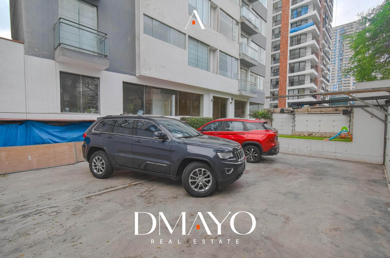 VENTA DE EXCLUSIVO DEPARTAMENTO EN PRIMER PISO CON JARDIN Y  PISCINA URB. ORRANTIA - SAN ISIDRO — foto 39