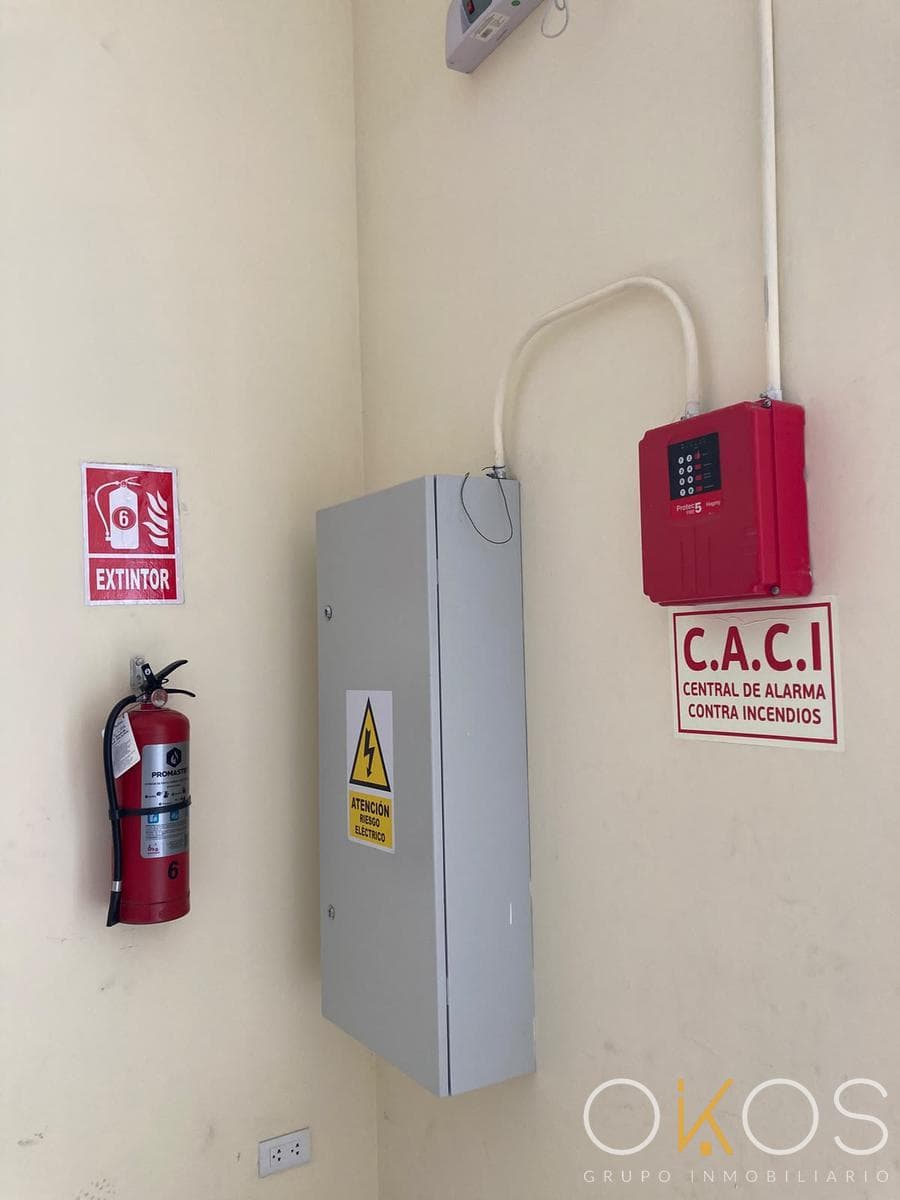 Local Deportivo Multiusos - Ocasion se vende como Terreno — foto 17