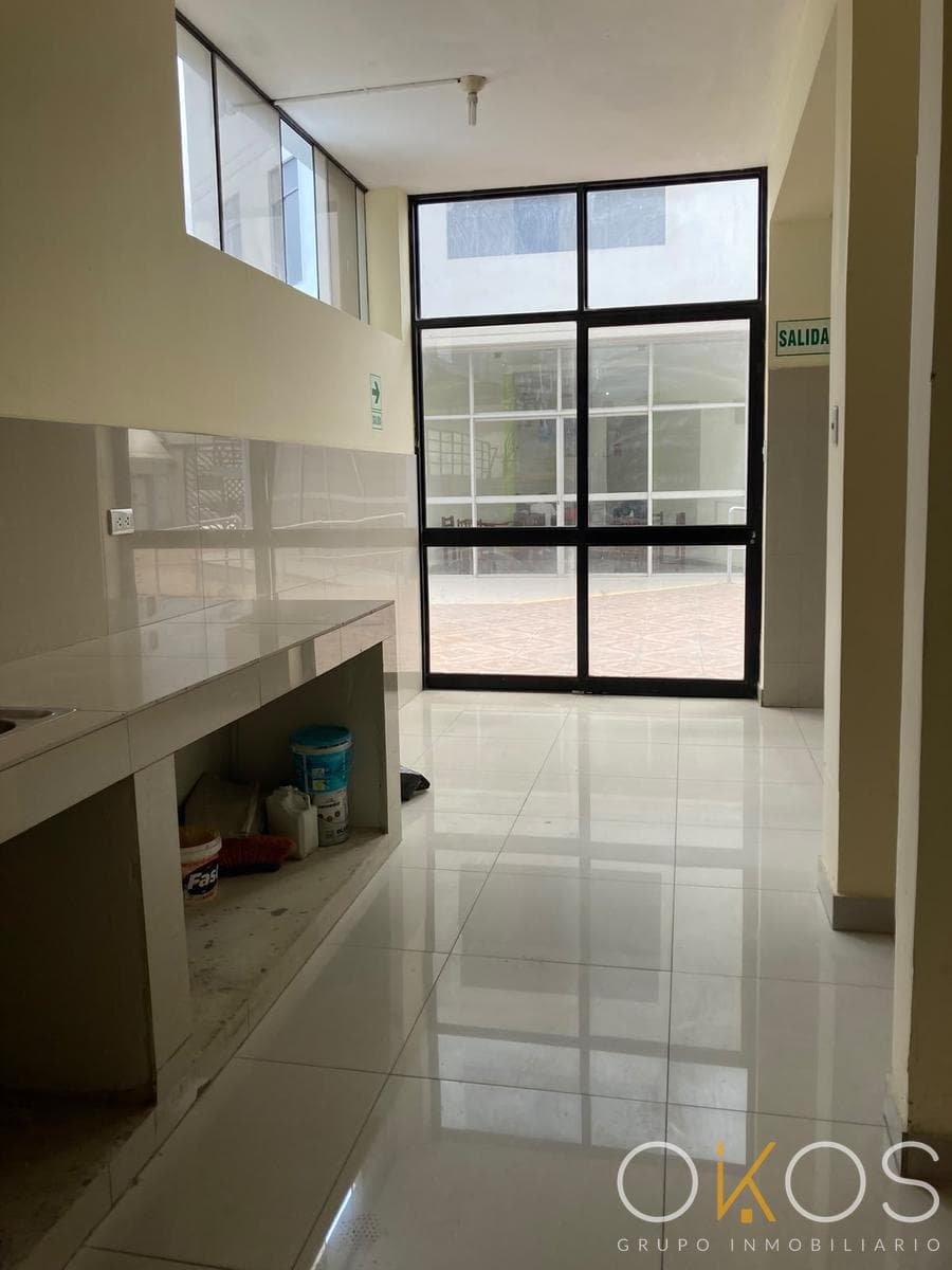 Local Deportivo Multiusos - Ocasion se vende como Terreno — foto 19