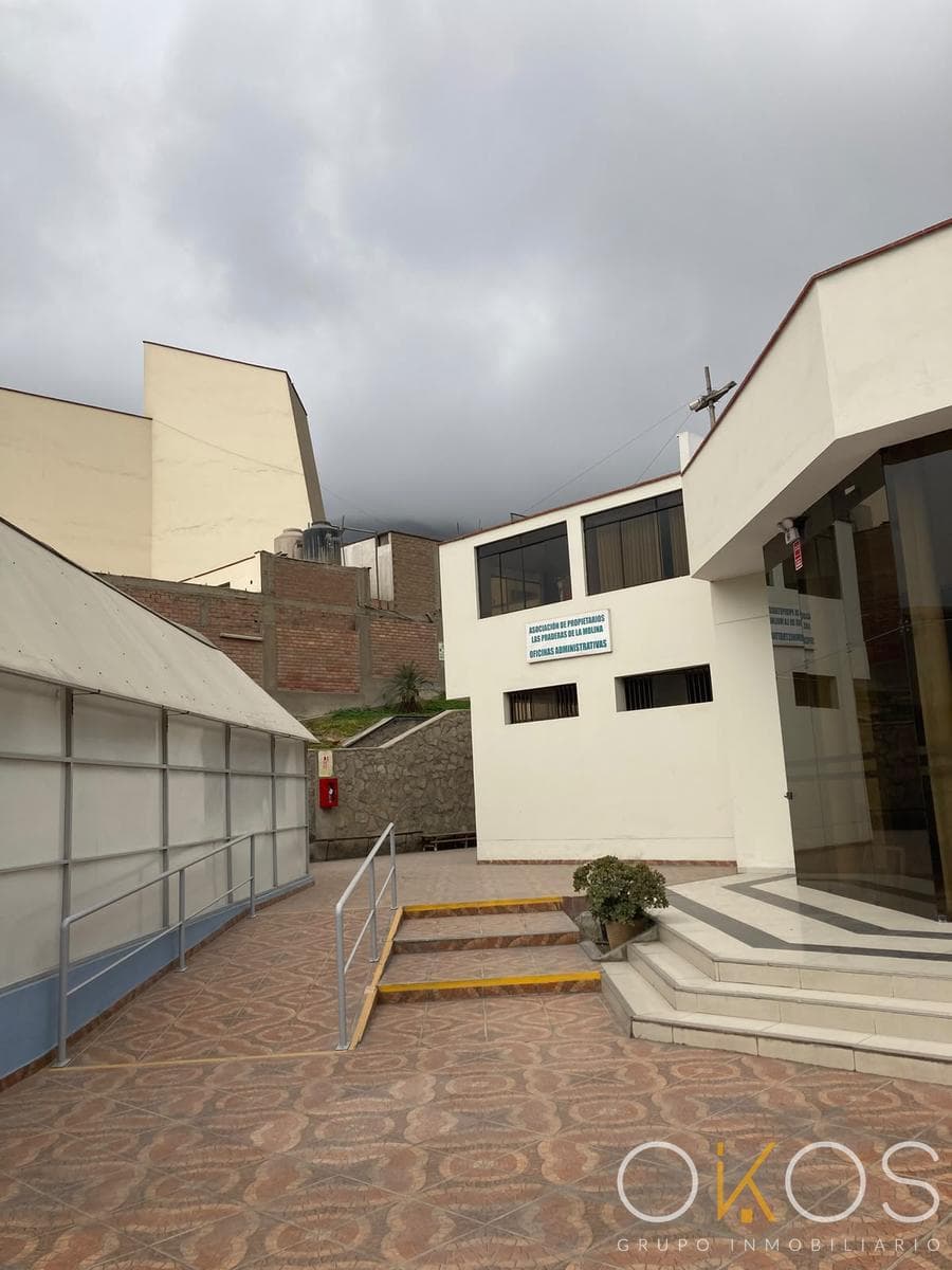 Local Deportivo Multiusos - Ocasion se vende como Terreno — foto 39