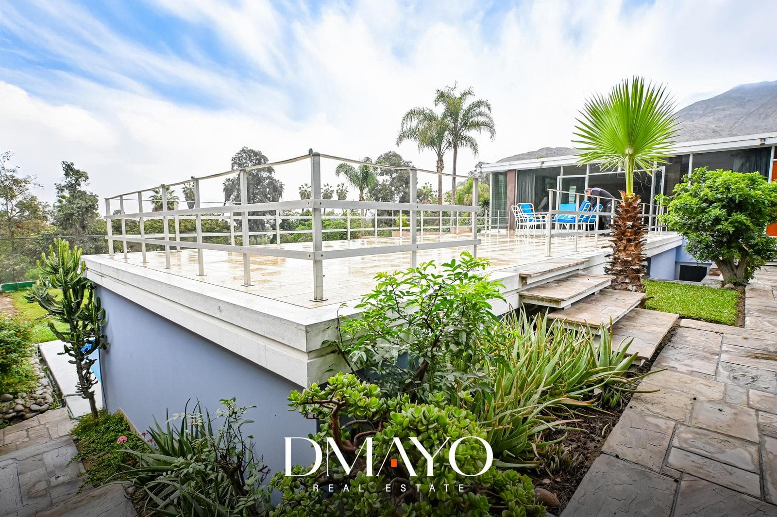 OPORTUNIDAD CASA EN VENTA CON ALTO POTENCIAL 4 DORM PISCINA 3 COCHERAS 1145m² GRAN JARDIN — foto 5